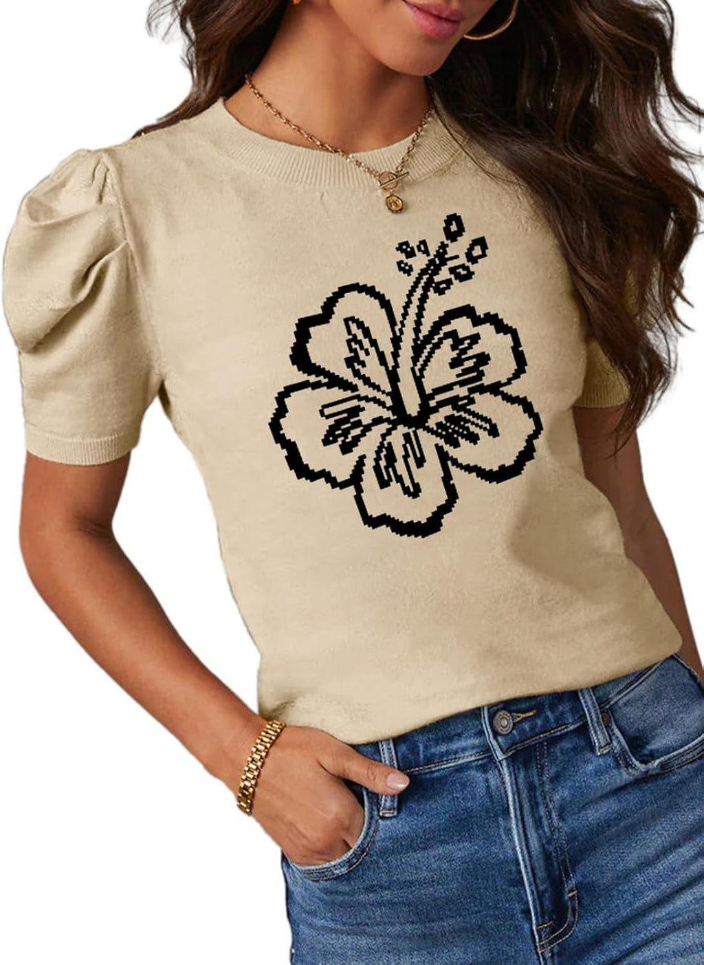 Short-sleeved Knitted Top with Round Neck and Striped Design T-shirt